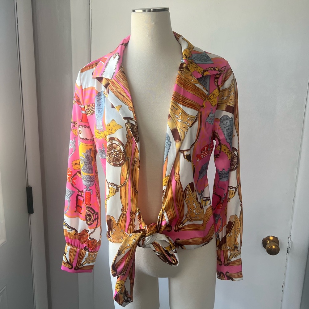 AKIRA Colorful Women's Wrap Top size medium